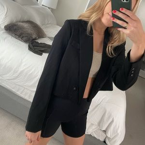 NWT Danielle Bernstein cropped blazer size small